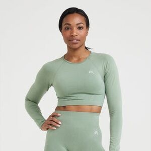 Women's Green Long Sleeve Crop Top